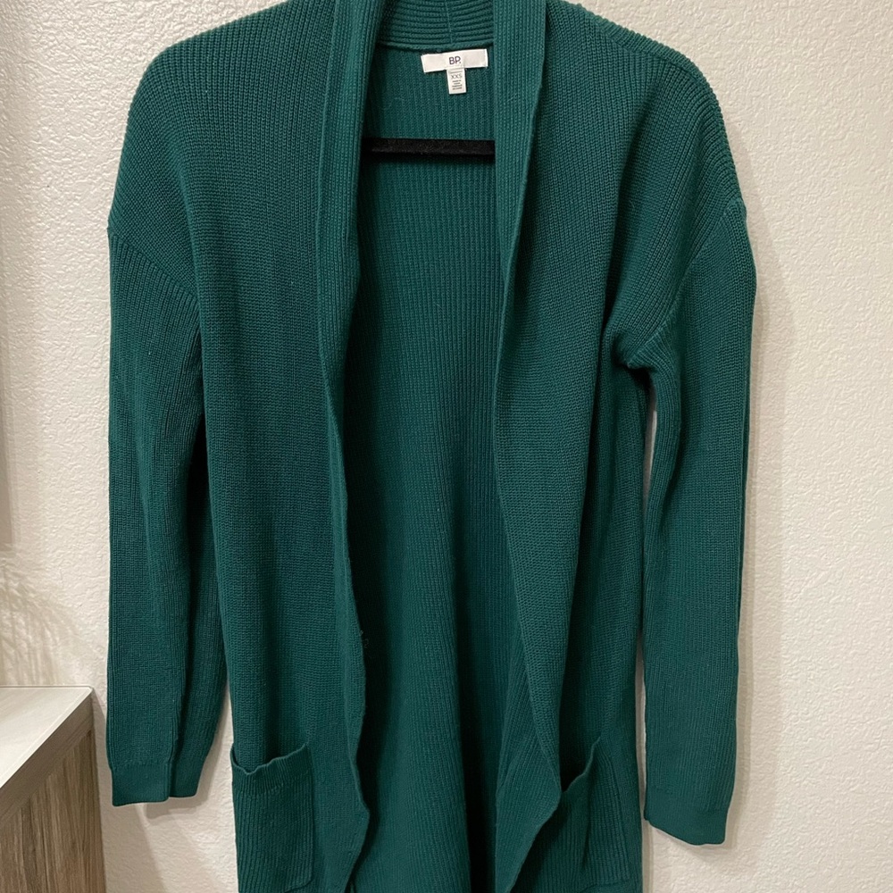 BP Hunter green cardigan
